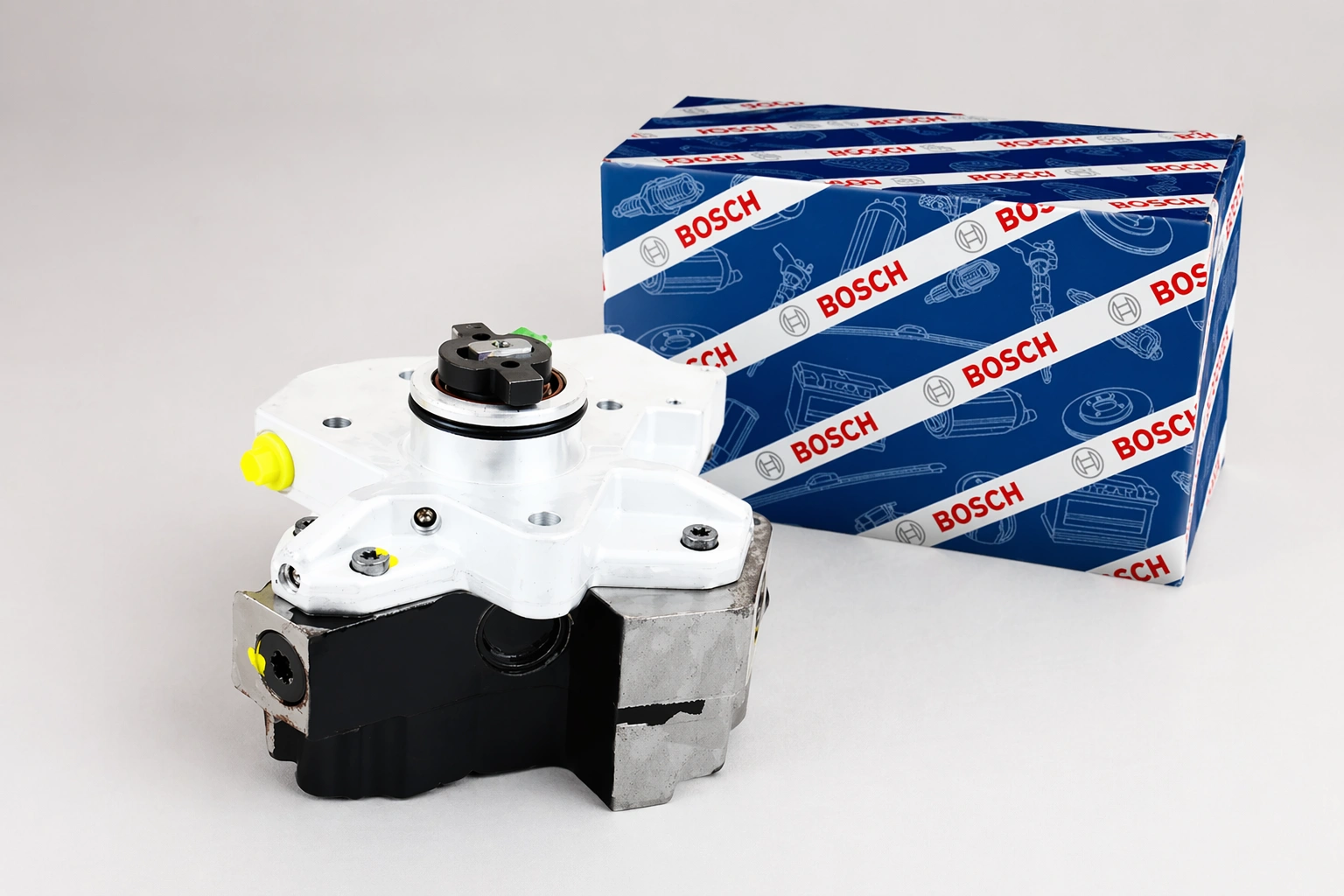 Pompa wtryskowa Bosch Common Rail CP3S3 0445010111 do Volvo V70 III, 2.4 D5 - nowa, regeneracja, cena