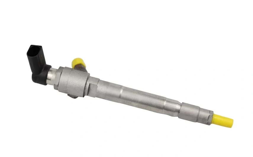 Wtryskiwacz Continental BK2Q9K546AG 2.2 TDCi i HDi Wtryskiwacz Continental BK2Q9K546AG na białym tle
