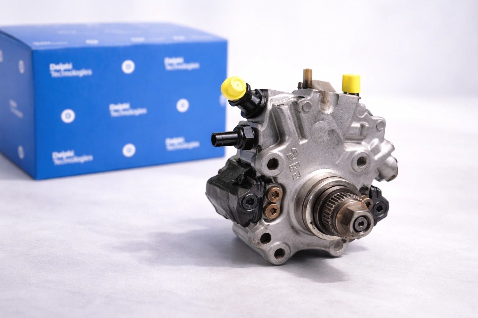 Pompa wtryskowa Common Rail Delphi 28261919 do Mercedes-Benz S-Class S250, 150 kW Pompa wtryskowa Common Rail Delphi 28261919 do Mercedes-Benz S-Class S250, 150 kW – nowa, regeneracja