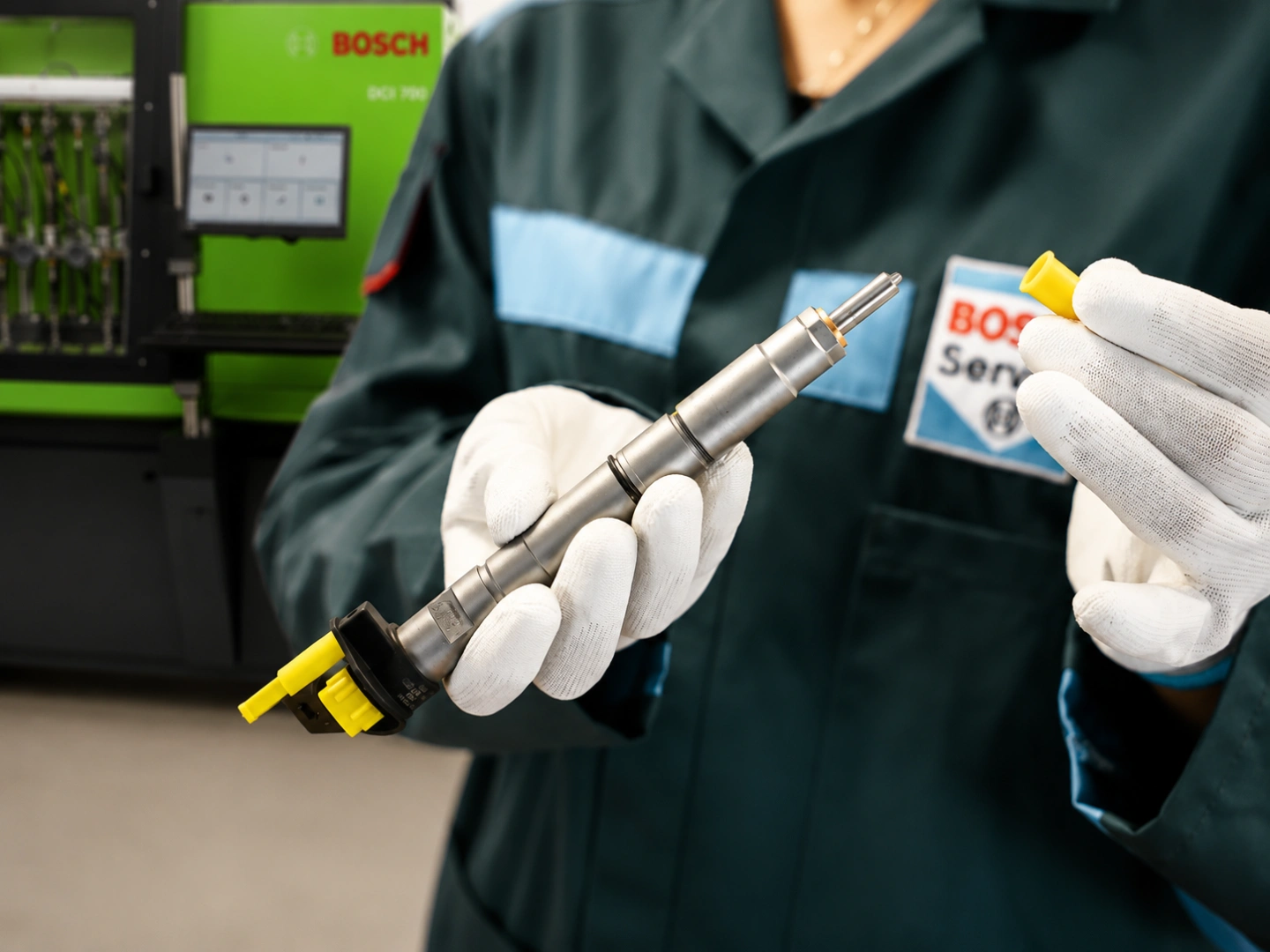 Diagnostyka wtryskiwaczy Common Rail w Bosch Diesel Service Stanowisko probiercze do testowania wtryskiwaczy