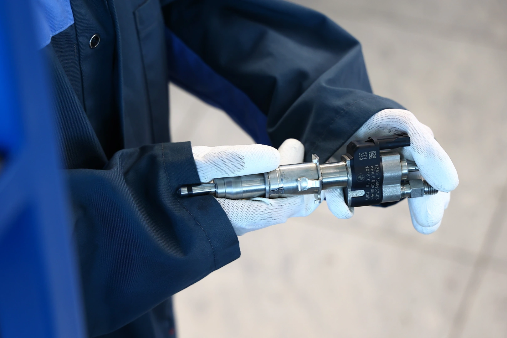 Kontrola wtryskiwacza benzynowego przed diagnostyką i testami serwisowymi Kontrola wtryskiwacza benzynowego przed diagnostyką i testami serwisowymi