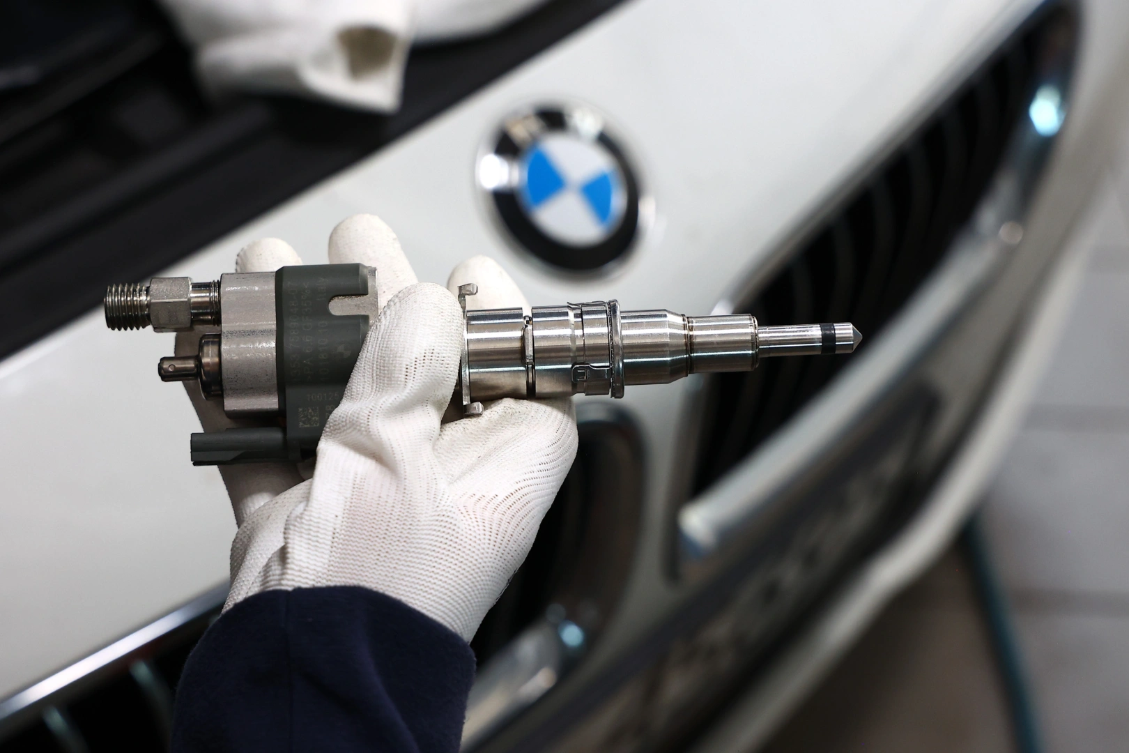 Serwis wtryskiwaczy benzynowych BMW Regeneracja wtryskiwaczy benzynowych do samochodów BMW
