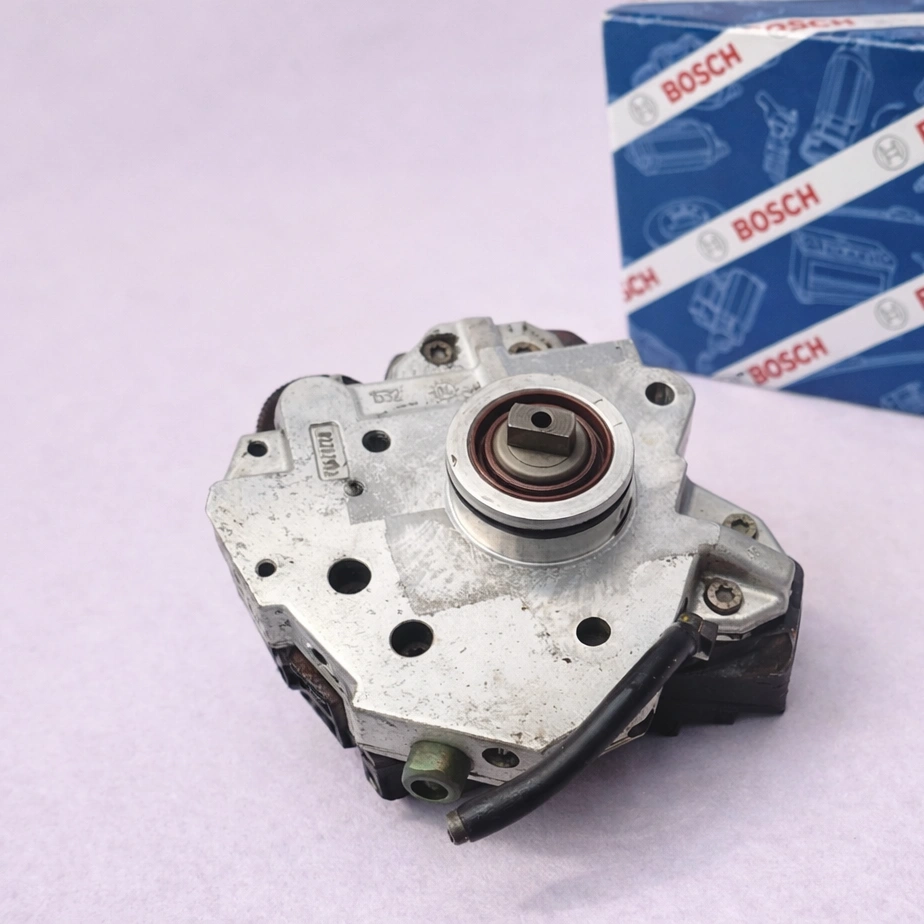 Pompa wtryskowa Bosch Common Rail CP3S3 0445010043 do Volvo XC70 I, 2.4 D5 Pompa wtryskowa Bosch Common Rail CP3S3 0445010043 do Volvo XC70 I, 2.4 D5- nowa, regeneracja, cena