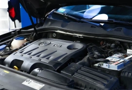 Jak wyjąć zapieczony wtryskiwacz w silniku diesel?