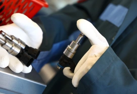 Testowanie i czyszczenie wtryskiwaczy benzynowych MPI PFI GDI FSI TSI TFSI i D-4 w Żarach już od 49 zł diagnostyka i regeneracja