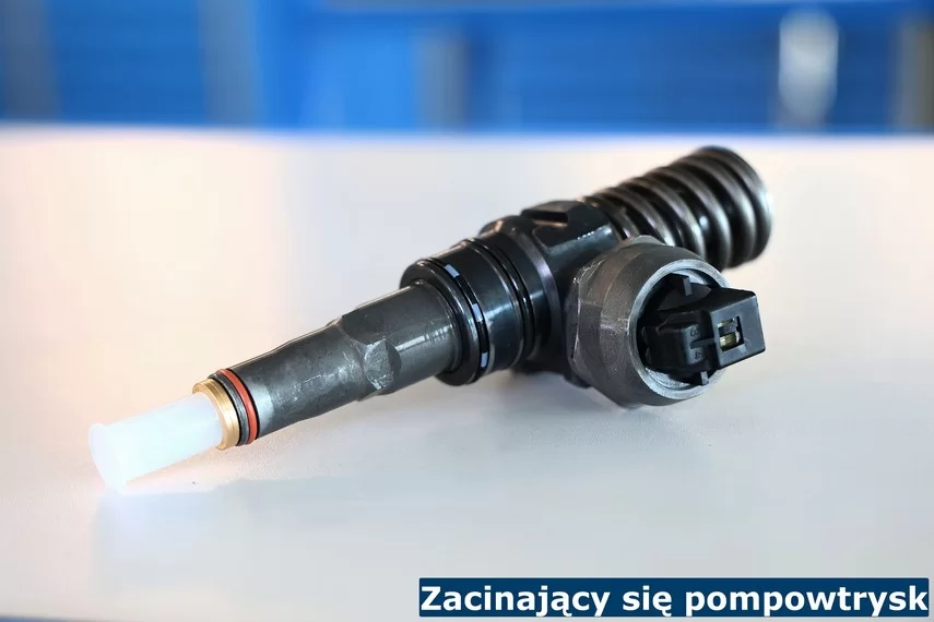 Zacinający się pompowtrysk Zacinający się pompowtryskiwacz