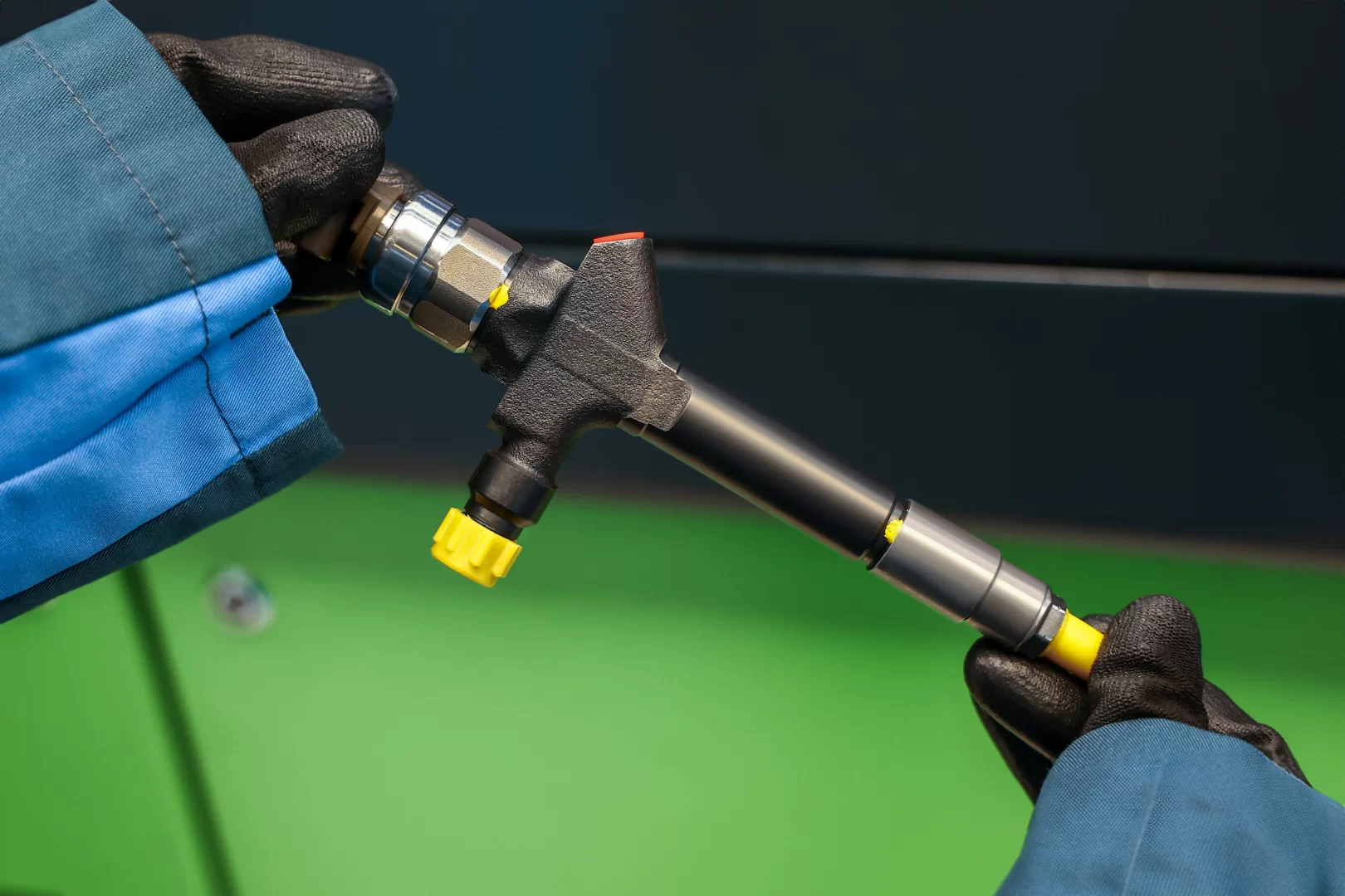 Wtryskiwacz Denso do Volvo V40