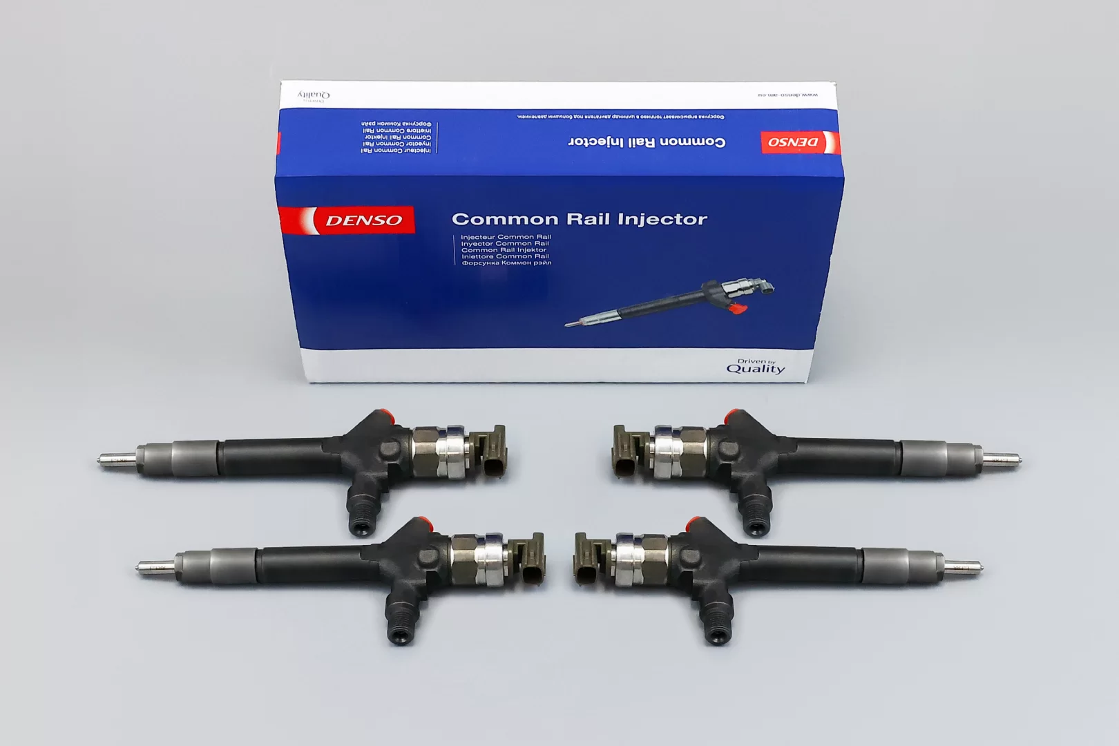 Denso komplet wtryskiwaczy do Toyoty Verso