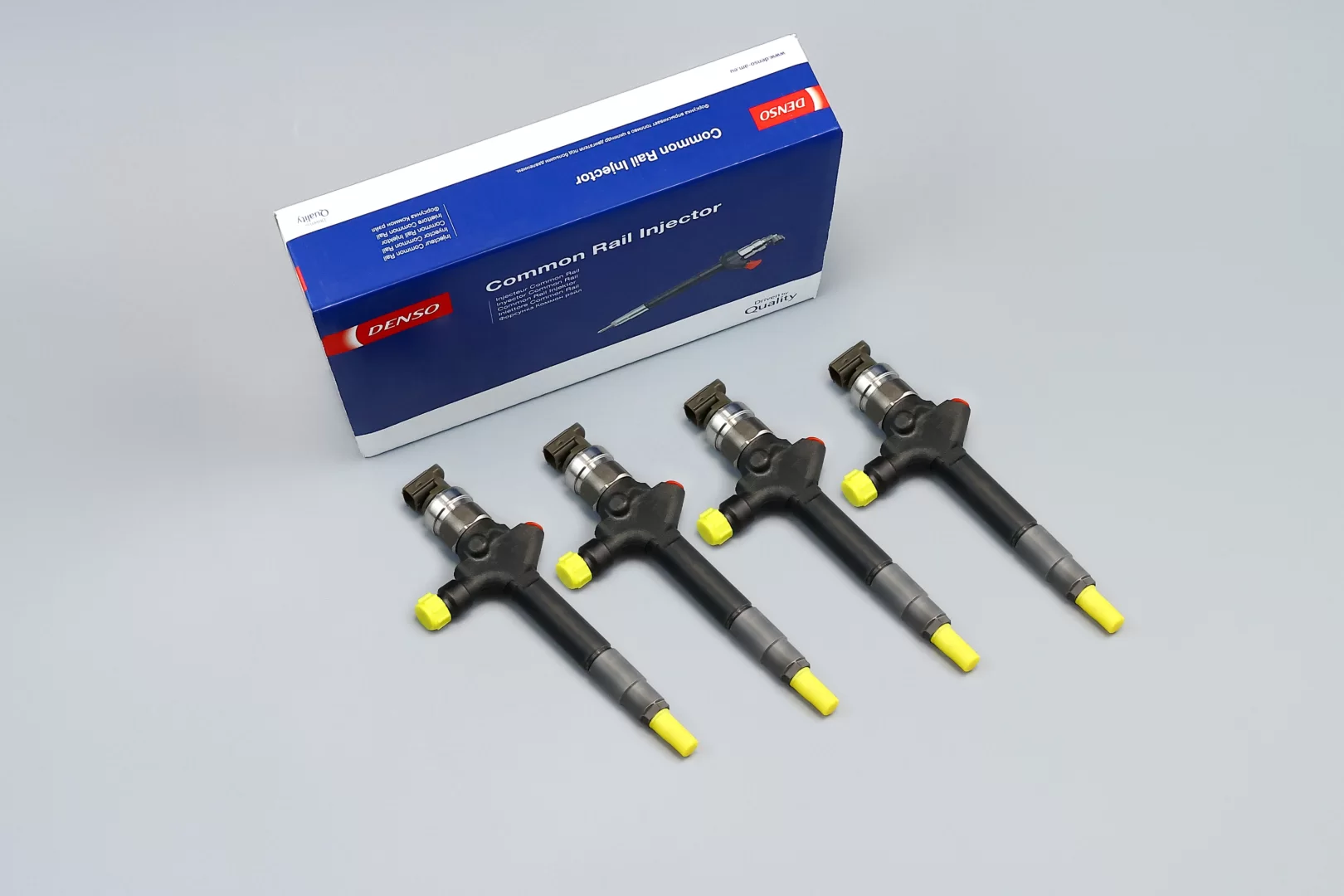 Komplet wtrysków Denso Denso komplet wtryskiwaczy Do Toyoty Hilux