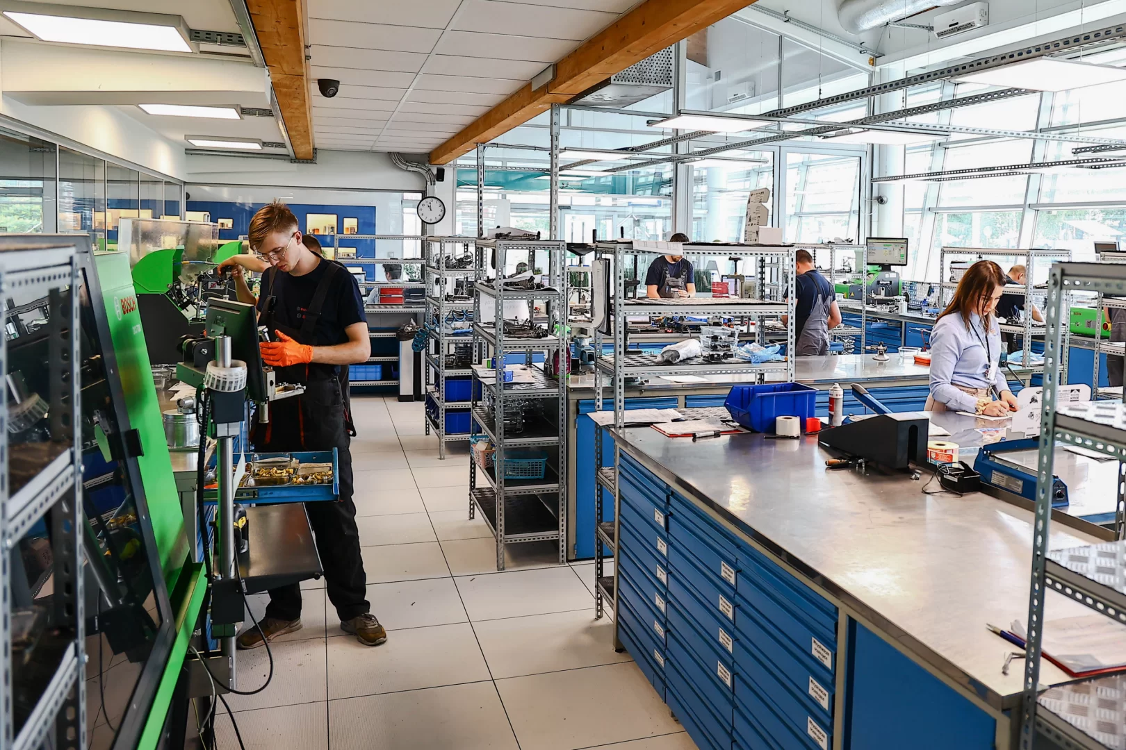 Regeneracja wtrysków Nowoczesna pracownia regenereacji wtryskiwaczy