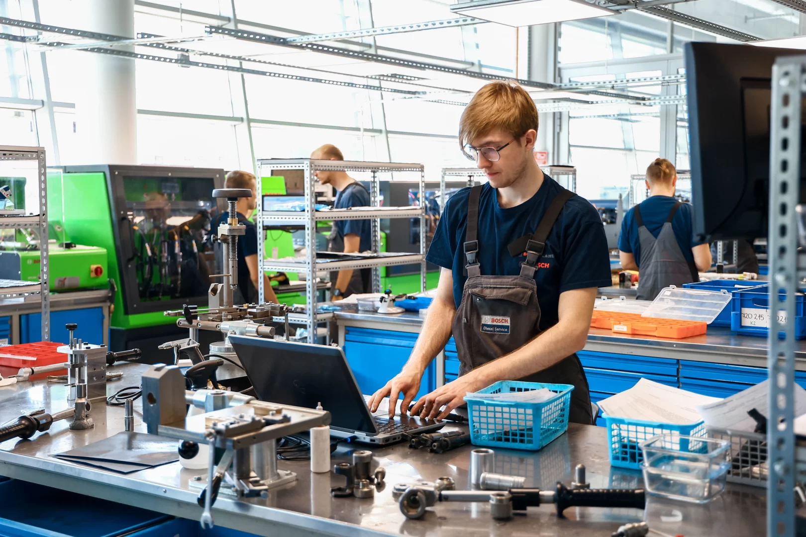 Wtryskiwacz Bosch do Renault Vel Satis 