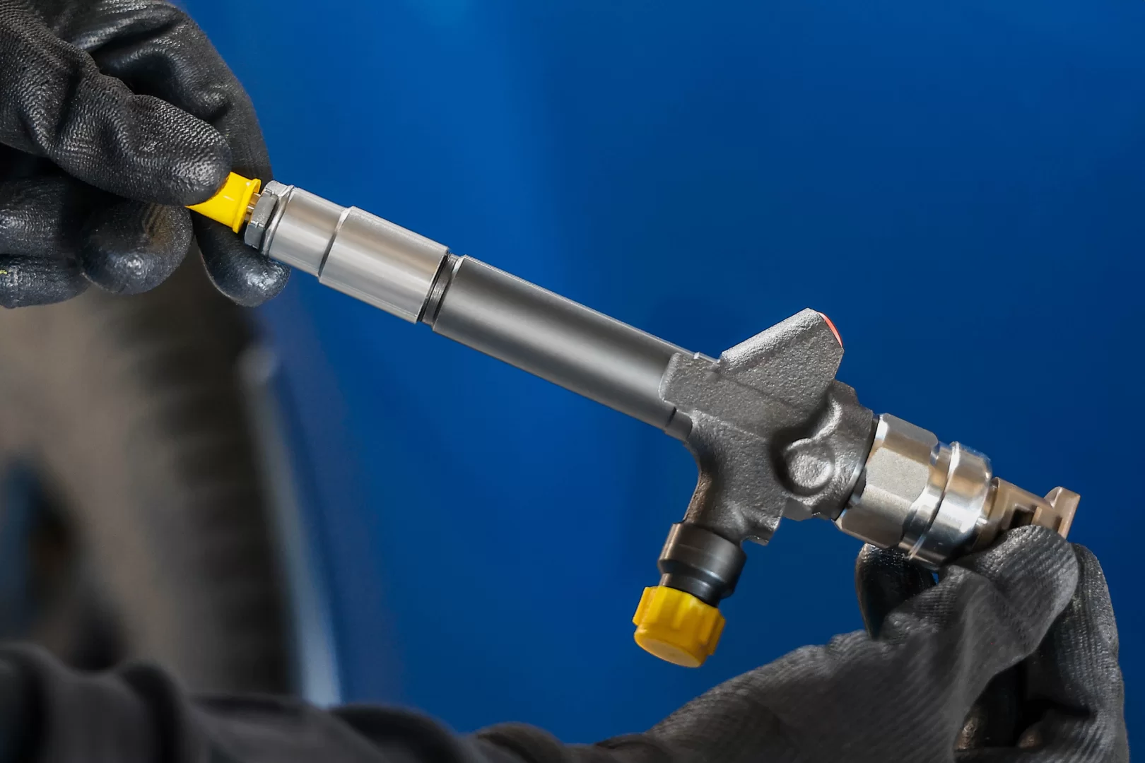 Wtryskiwacz Denso do Volvo V70