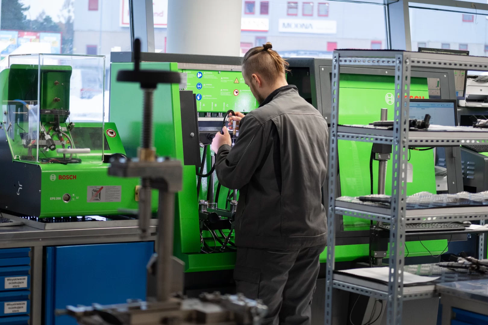 Pracownia wtryskiwaczy Denso Pracownia wtryskiwaczy Bosch