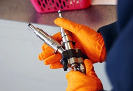Testowanie i czyszczenie wtryskiwaczy benzynowych MPI PFI GDI FSI TSI TFSI CGI DIG i D-4 w Przedborzu już od 49 zł diagnostyka i regeneracja