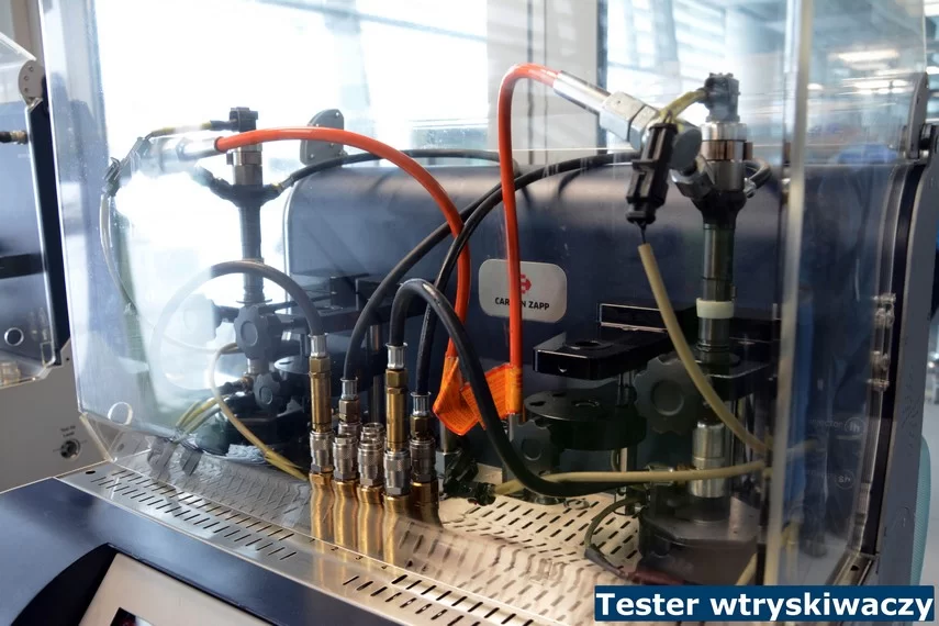 Przykładowy tester wtryskiwaczy Carbon Zapp