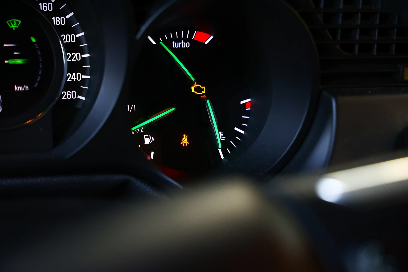 Jakie objawy daje uszkodzony wtrysk? Check Engine
