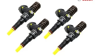 Pompowtryskiwacz 038130073AA 0414720028 Bosch