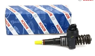 Pompowtryskiwacz 038130073Q 0414720216 Bosch 