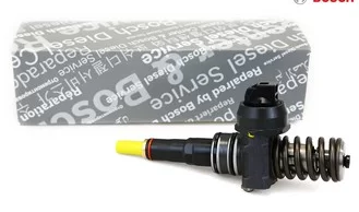 Pompowtryskiwacz 038130079RX 0414720280 Bosch 