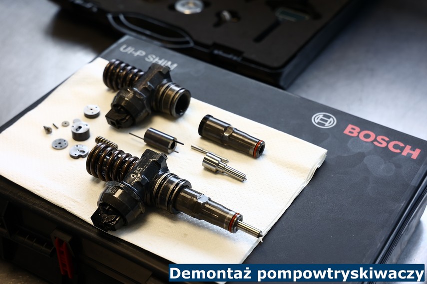 Demontaż pompowtryskiwaczy Demontaż pompowtrysków