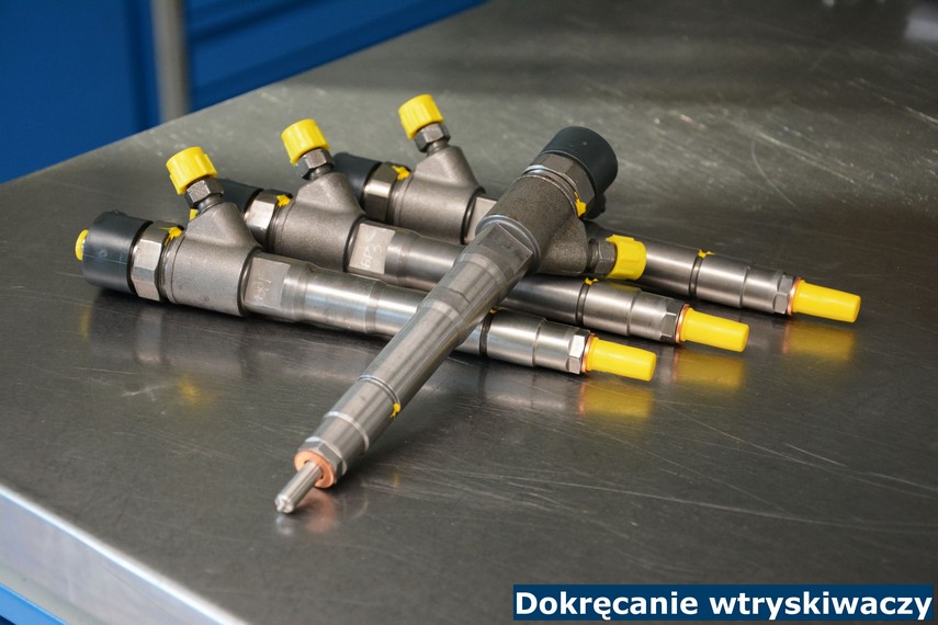 Dokręcanie wtryskiwaczy Dokręcanie wtryskiwaczy