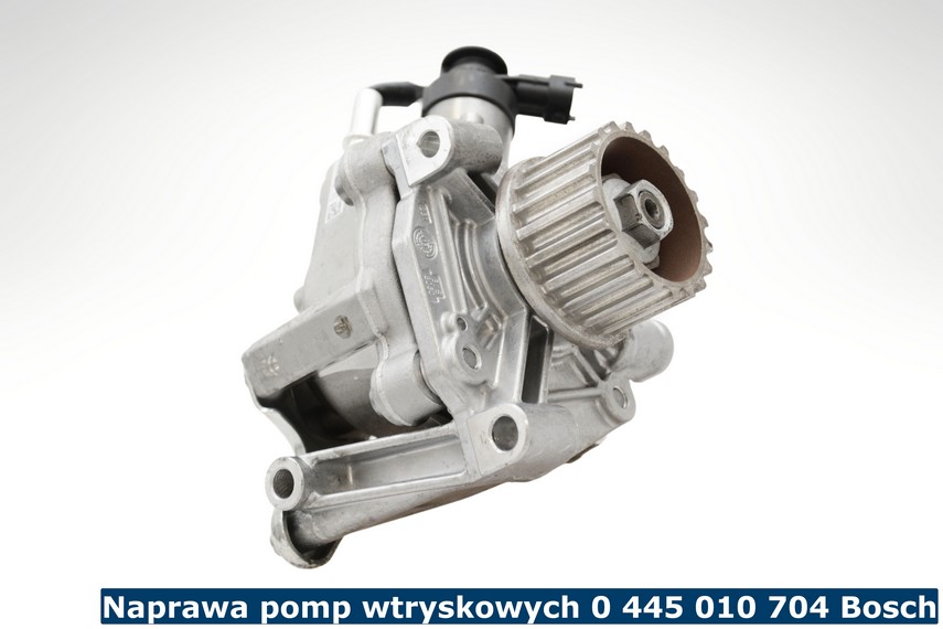 Naprawa pomp wtryskowych 0 445 010 704 Bosch Pompa wtryskowa 0 445 010 704 Bosch po naprawie